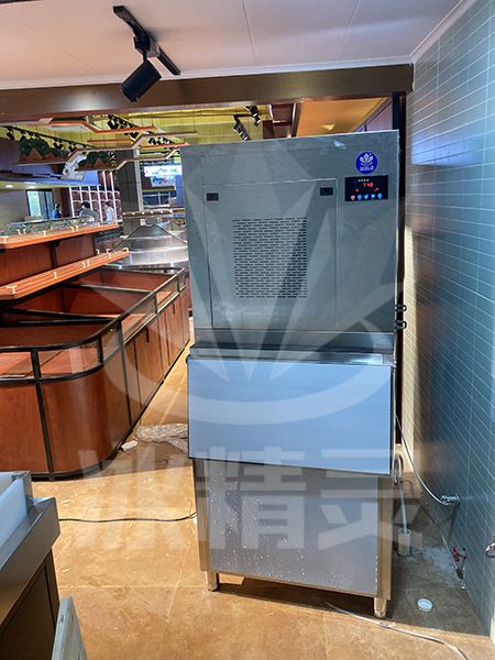  300公斤片冰机已交付安徽怀宁《李当家超市》